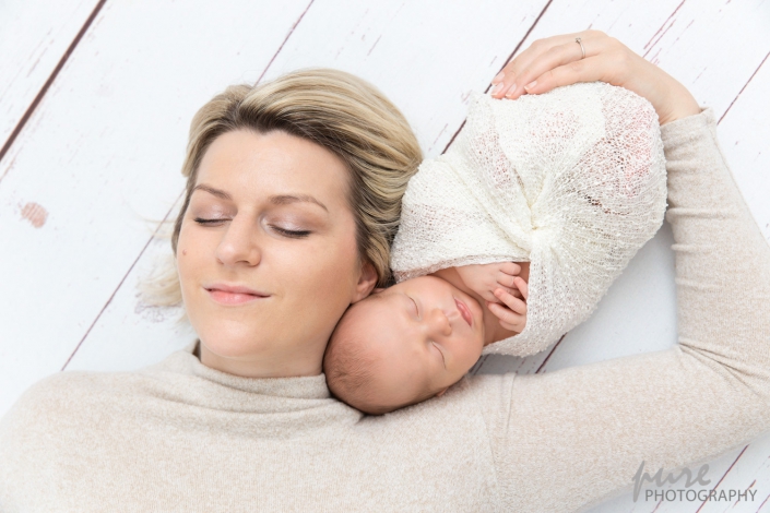 Mummy and Me Fotoshooting, Geburtskarten Fotos, Babyfotografin Graz